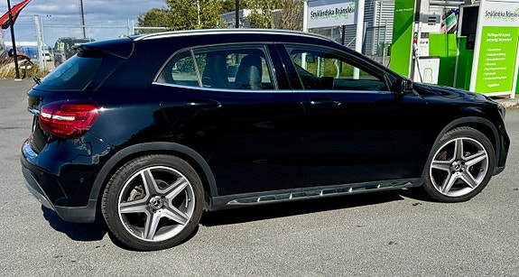 Volvo XC40 9 of 12