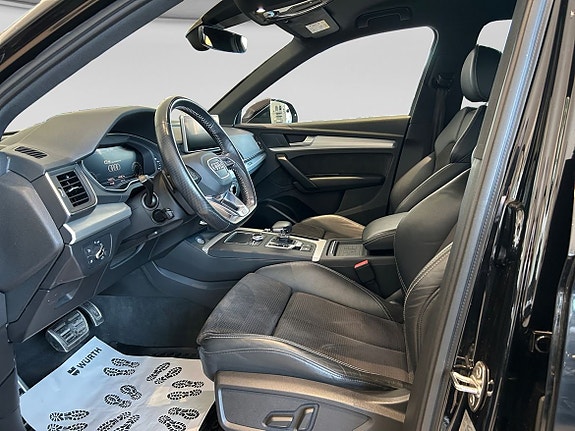 Audi Q5 9 of 19