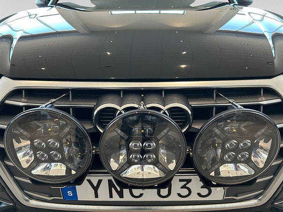 Audi Q5 8 of 19