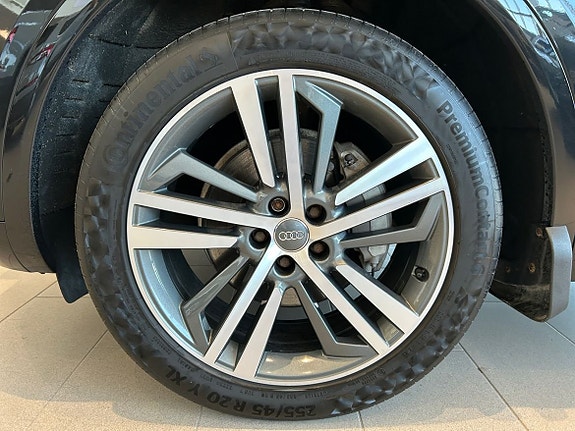 Audi Q5 14 of 19