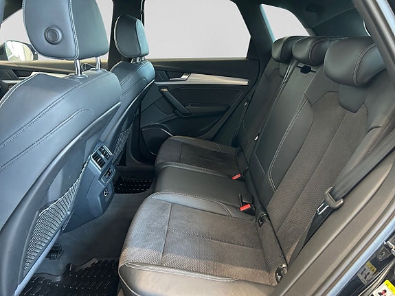 Audi Q5 13 of 19