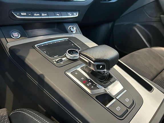 Audi Q5 11 of 19