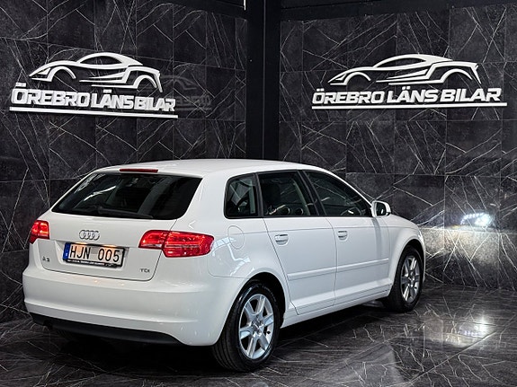 Audi A3 5 of 17