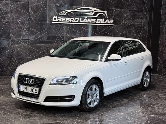 Audi A3 3 of 17