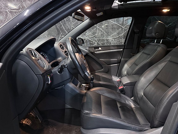 Volkswagen Tiguan 13 of 26