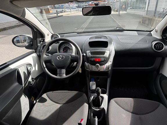 Toyota Aygo 5 of 5