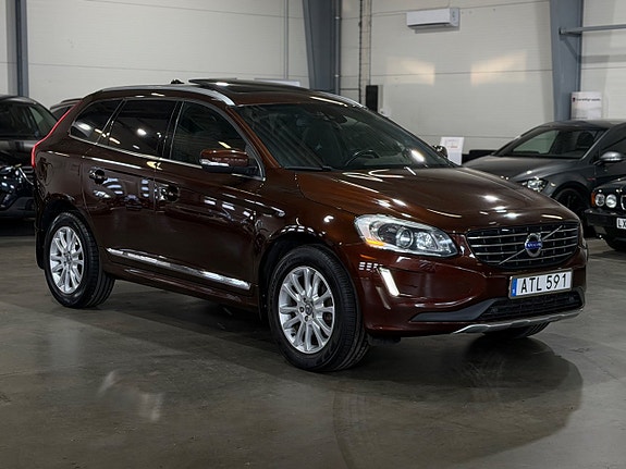 Volvo XC60 3 of 30