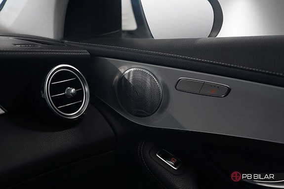 Mercedes-Benz GLC220 d 23 of 26