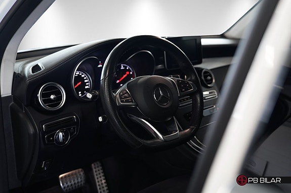 Mercedes-Benz GLC220 d 11 of 26