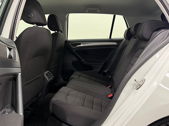 Volkswagen Golf I 21 of 26