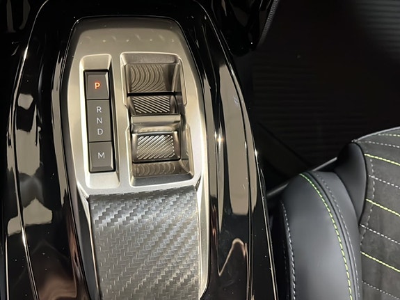 Peugeot 2008 13 of 23