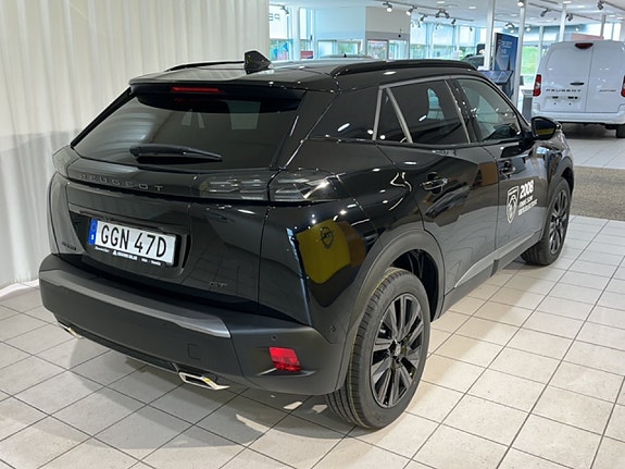 Peugeot 2008 4 of 23