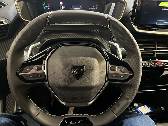 Peugeot 2008 14 of 23