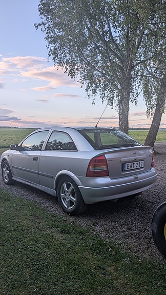 Opel Astra 3 of 5