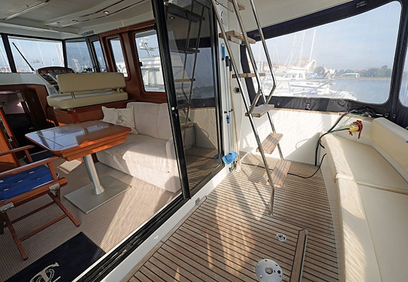 Beneteau Swift Trawler 34 18 of 24