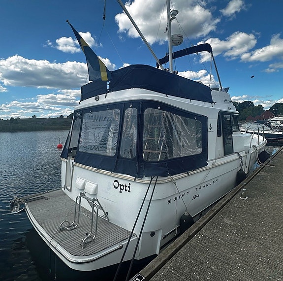 Beneteau Swift Trawler 34 3 of 24