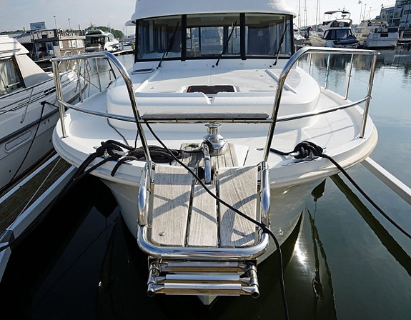Beneteau Swift Trawler 34 9 of 24