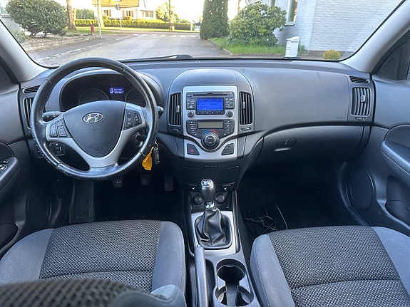 Hyundai i30 4 of 4