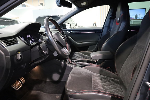 Skoda Octavia 13 of 29