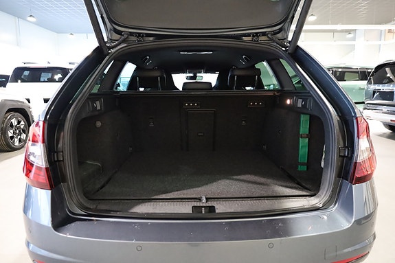 Skoda Octavia 28 of 29