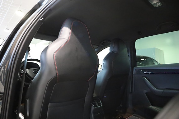 Skoda Octavia 16 of 29