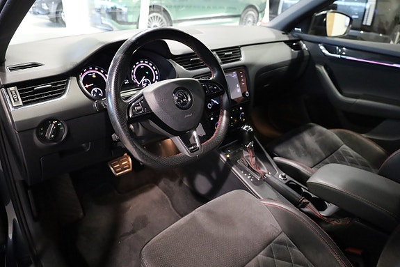 Skoda Octavia 12 of 29