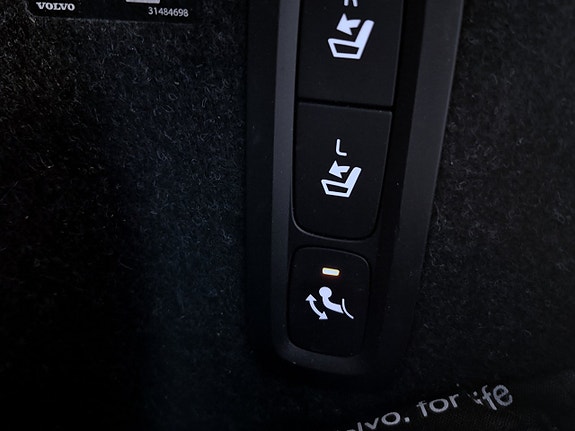 Volvo XC40 16 of 18