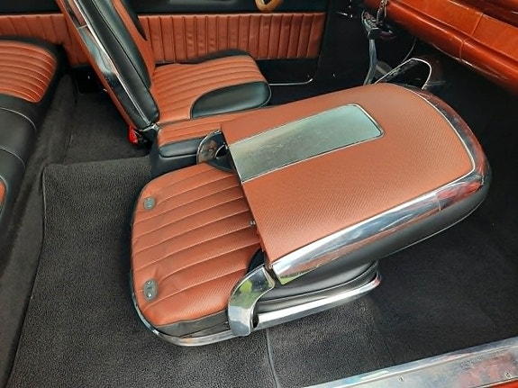 Ford Crown Victoria 19 of 29