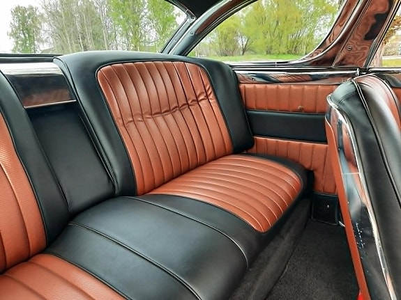 Ford Crown Victoria 18 of 29