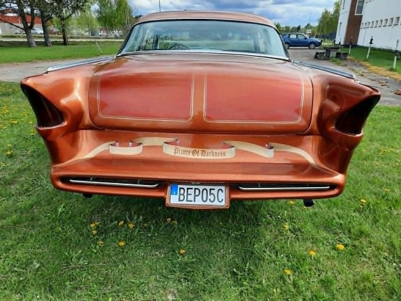 Ford Crown Victoria 8 of 29
