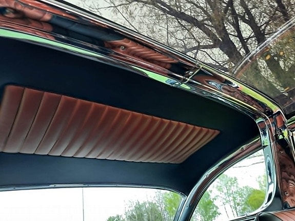 Ford Crown Victoria 22 of 29