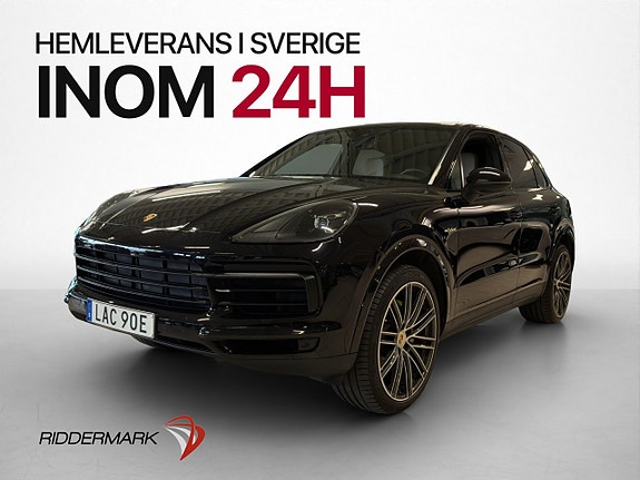 Porsche Cayenne 3 of 5