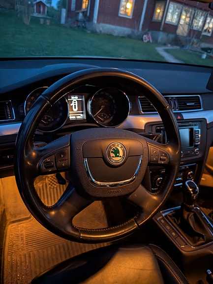 Skoda Superb 5 of 5