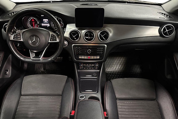 Mercedes-Benz CLA200 12 of 27