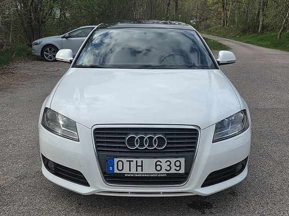 Audi A3 3 of 5