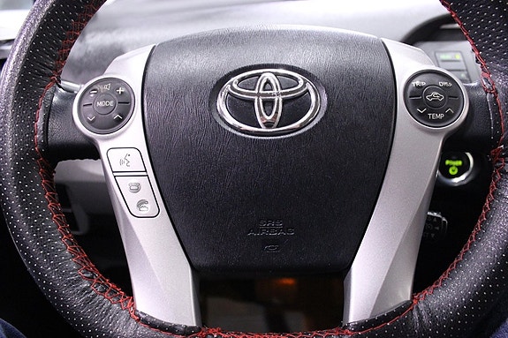 Toyota Prius 20 of 24