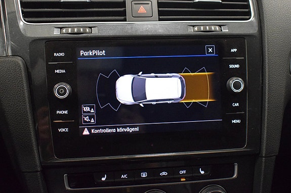 Volkswagen Golf I 16 of 23