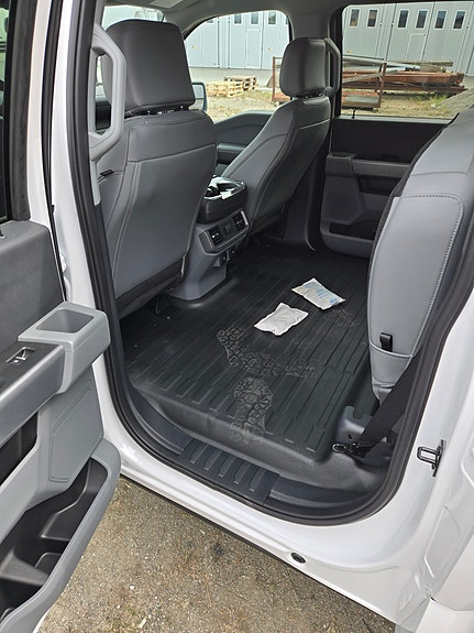 Ford F-150 8 of 13