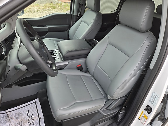 Ford F-150 7 of 13