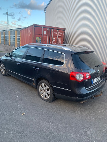 Volkswagen Passat 4 of 5