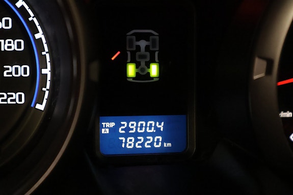 Mitsubishi Pajero 15 of 21