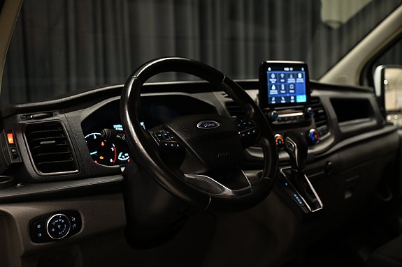 Ford Transit Custom 15 of 28