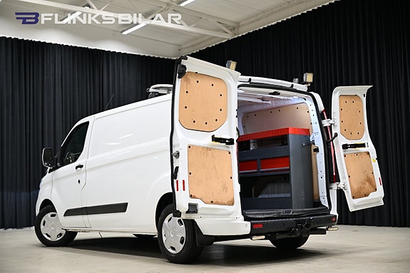 Ford Transit Custom 6 of 28