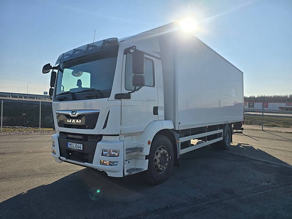 Man tgm 15.250 4x2 skåp