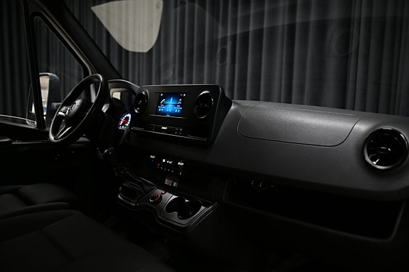 Mercedes-Benz Sprinter 316 24 of 29