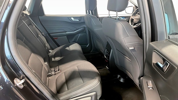 Ford Kuga 5 of 5