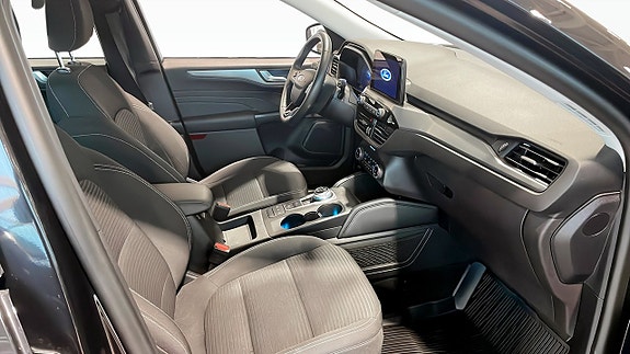 Ford Kuga 3 of 5
