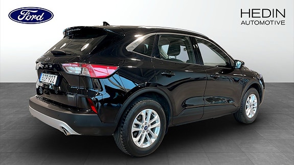 Ford Kuga 2 of 5