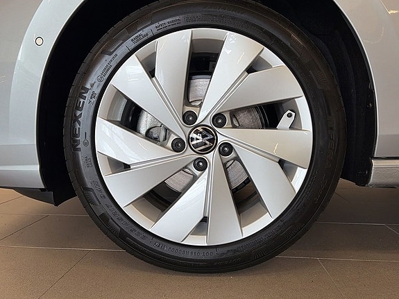 Volkswagen Golf I 8 of 12