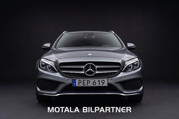 Mercedes-Benz C220 d 2 of 5